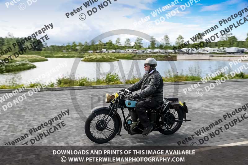 Vintage motorcycle club;eventdigitalimages;no limits trackdays;peter wileman photography;vintage motocycles;vmcc banbury run photographs